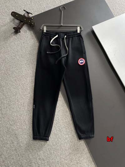 2024年12月4日秋冬新品入荷 Canada Goose ...