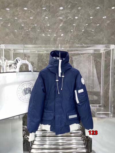 2024年12月10日秋冬人気 Canada Goose ダ...