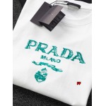 2025年新品春夏PRADA   半袖Tシャツ 綿 Tシャツ 男女兼用 HUAREN工場