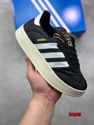 2024年12月20日秋冬新作入荷 Adidas  スニーカ...