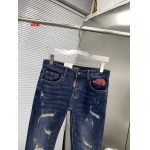 2024年12月26日入荷秋冬新品 DSQUARED2 ジーンズ  dtai工場