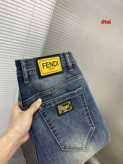 2024年12月26日入荷秋冬新品 FENDI ジーンズ d...