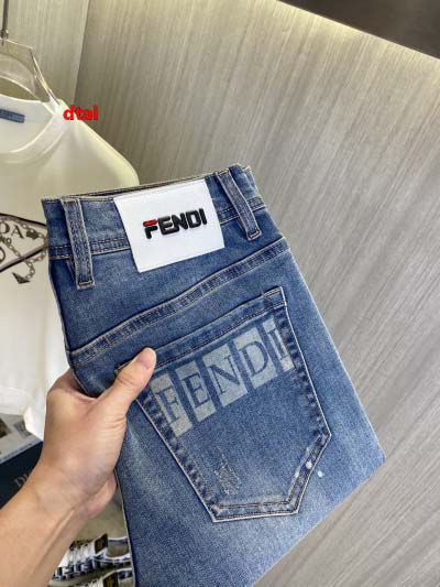 2024年12月26日入荷秋冬新品 FENDI  ジーンズ ...