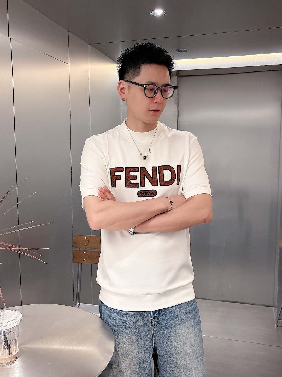 2025年早春新品FENDI  半袖 Tシャツ  cheng...