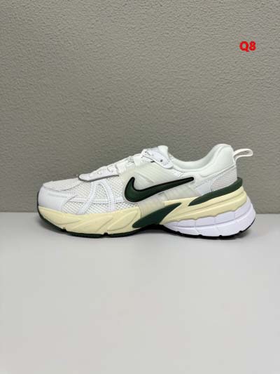 2024年12月31日秋冬人気新品入荷 NIKE スニーカー...