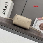 2025年早春新品入荷 LOEWE 本革 バッグ lexun工場size:16.5*9.5*20CM