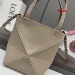 2025年早春新品入荷 LOEWE 本革 バッグ lexun工場size:16.5*9.5*20CM