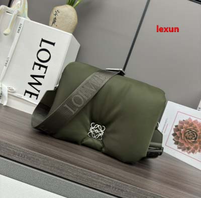 2025年早春新品入荷 LOEWE 本革 バッグ lexun...