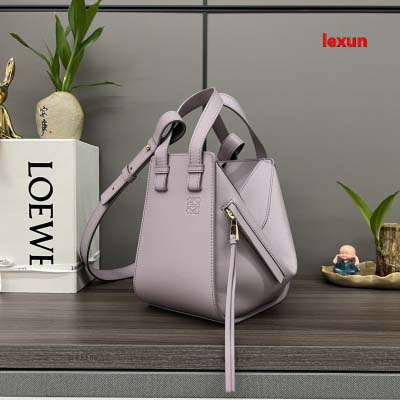 2025年早春新品入荷 LOEWE 本革 バッグ lexun...