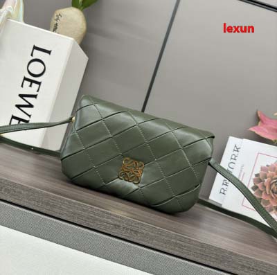 2025年早春新品入荷 LOEWE 本革 バッグ lexun...