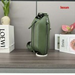 2025年早春新品入荷 LOEWE 本革 バッグ lexun工場Size：32.5*9*12.3cm