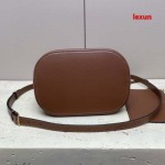 2025年早春新品入荷 CELINE  本革 バッグ lexun工場28 X 24 X 16CM