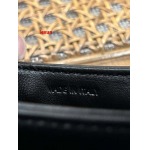 2025年早春新品入荷 CELINE  本革 バッグ lexun工場15.5-11.5-5 cm