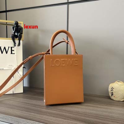 2025年早春新品入荷 LOEWE 本革 バッグ lexun...