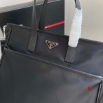 2025年早春高品質新品入荷 PRADA  バッグ 3工場