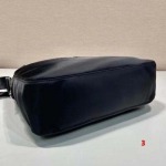 2025年早春高品質新品入荷 PRADA  バッグ 3工場