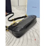 2025年早春高品質新品入荷 PRADA  バッグ 3工場