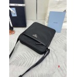 2025年早春高品質新品入荷 PRADA  バッグ 3工場