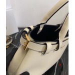 2025年早春高品質新品入荷 PRADA  バッグ 3工場