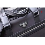 2025年早春高品質新品入荷 PRADA  バッグ 3工場