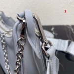 2025年早春高品質新品入荷 PRADA  バッグ 3工場