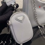 2025年早春高品質新品入荷 PRADA  バッグ 3工場