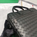 2025年早春高品質新品入荷 Bottega Veneta  バッグ 3工場