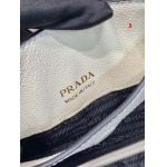 2025年早春高品質新品入荷 PRADA  バッグ 3工場