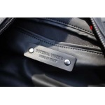 2025年早春新品入荷 Bottega Veneta クラッチバッグ 3工場