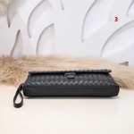 2025年早春新品入荷Bottega Veneta  クラッチバッグ 3工場