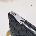 2025年早春新品入荷 Bottega Veneta クラッチバッグ 3工場