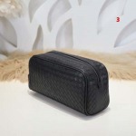 2025年早春新品入荷Bottega Veneta クラッチバッグ 3工場