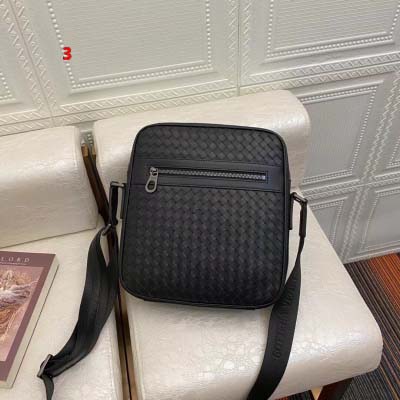 2025年早春新品入荷 Bottega Veneta   バッグの男性 3工場