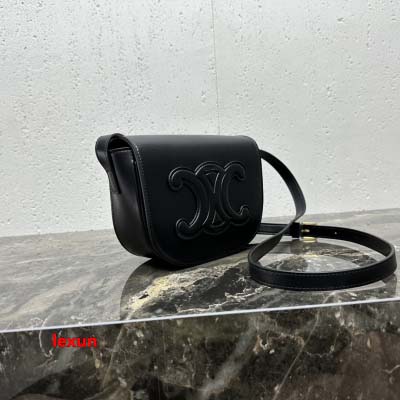 2025年早春原版復刻 新品入荷 CELINE 本革 バッグ xiu工場