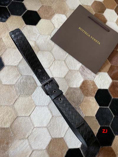 2025年早春新品入荷Bottega Veneta  本革 ベルト ZJ工場