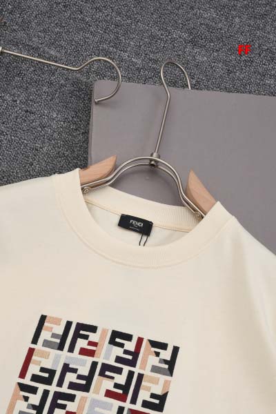 2025年1月10日早春新品入荷FENDI  半袖 Tシャツ FF工場