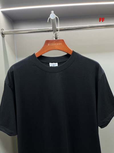 2025年1月10日早春新品入荷バーバリー 半袖 Tシャツ FF工場