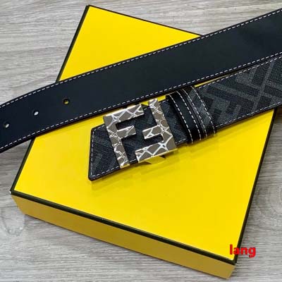 2025年早春新品入荷 FENDI 本革 ベルト LANG工場