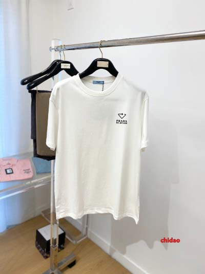 2025年1月16日春夏新品入荷PRADA  半袖 Tシャツ CHIDAO工場