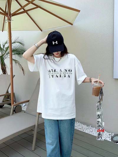 2025年1月17日春夏新品入荷Dolce&Gabbana 半袖 Tシャツ CHIDAO工場