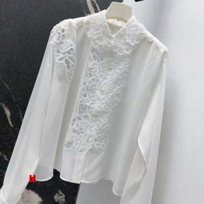 Ermanno Scervino 25SS---早春の新作、水溶性フラワー刺繍入りシルクブラウス。