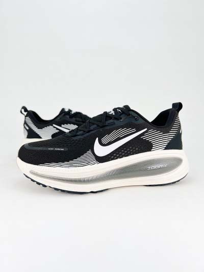 2025年1月27日新品入荷nike VOMERO 18Nike VOMERO 18スニーカー/ランニングシューズ/カジュアルシューズ