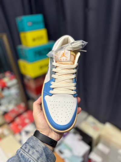2025年1月30日新品入荷 Jordan Air Jordan 1 LowTokyo Vintage   スニーカー/ランニングシューズ/カジュアルシューズ
