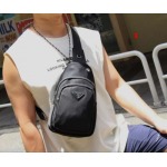 2025年早春新品入荷 PRADA  バッグの男性 3工場