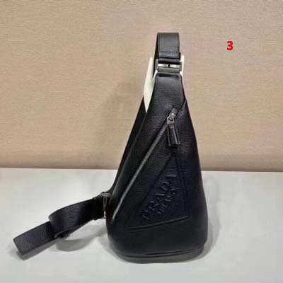 2025年早春新品入荷 PRADA  バッグの男性 3工場