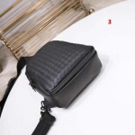 2025年早春新品入荷 Bottega Veneta   バッグの男性 3工場