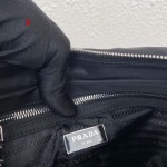 2025年早春新品入荷 PRADA  バッグ  3工場