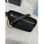 2025年早春新品入荷 PRADA  バッグの男性 3工場