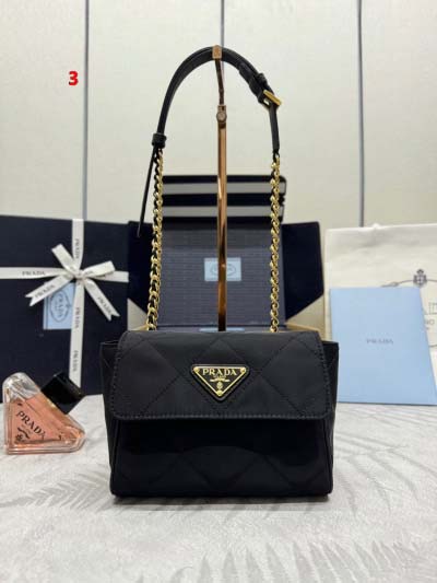 2025年早春新品入荷 PRADA  バッグ  3工場