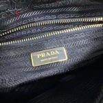 2025年早春新品入荷 PRADA  バッグ  3工場